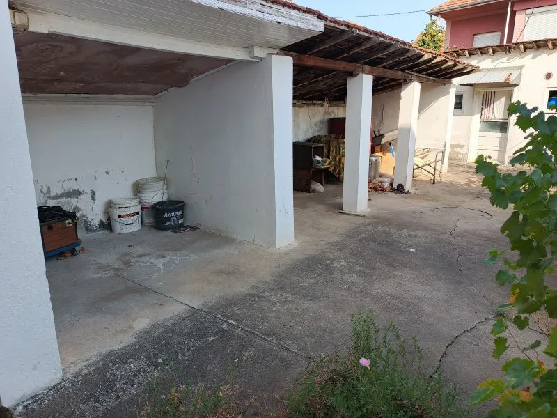 Izdaje se kuća u naselju Branko Bjegović 3