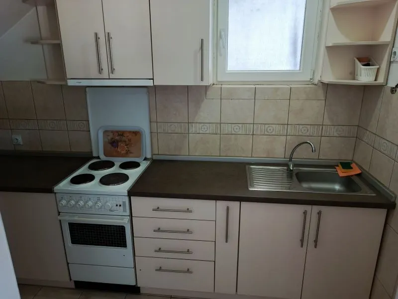 Izdaje se kuća u naselju Branko Bjegović 10