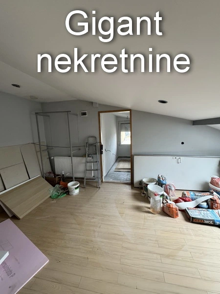 Prodaja dupex stana u centru Aleksinca 5
