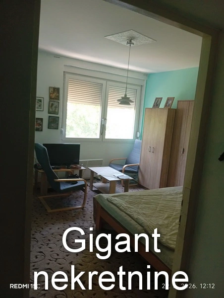 Stan u Nišu isključivo za zamenu  8