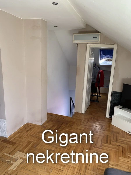 Prodaja stana u Nišu-Dom zdravlja 3