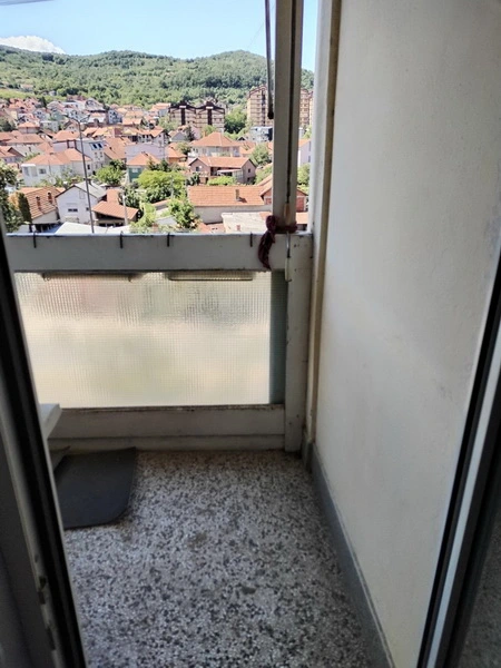 Prodaja trosobnog stana u Nišu-Trošarina 10