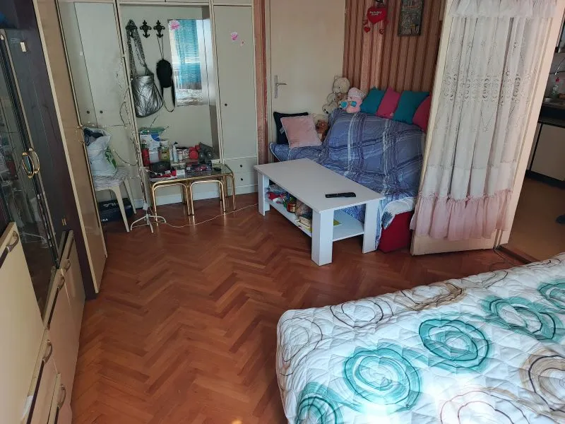 Prodaja dvosobnog stana u centru Niša 6