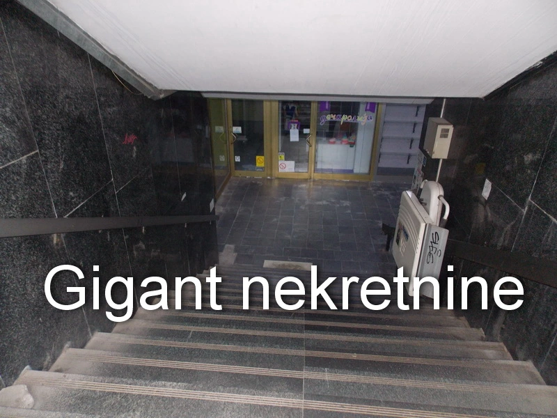 Prodaja lokala - stari podzemni prolaz 6