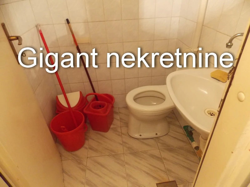 Prodaja lokala u Nisu 5
