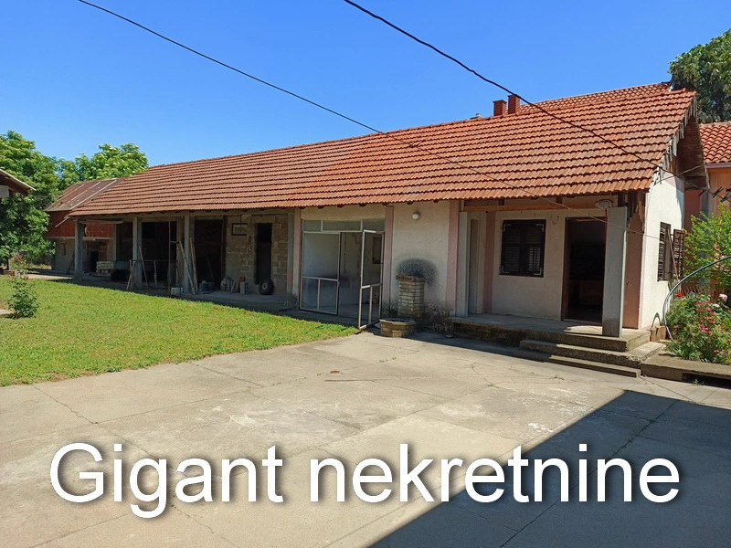 Ekskluzivna prodaja domaćinstva u selu Trupale 5