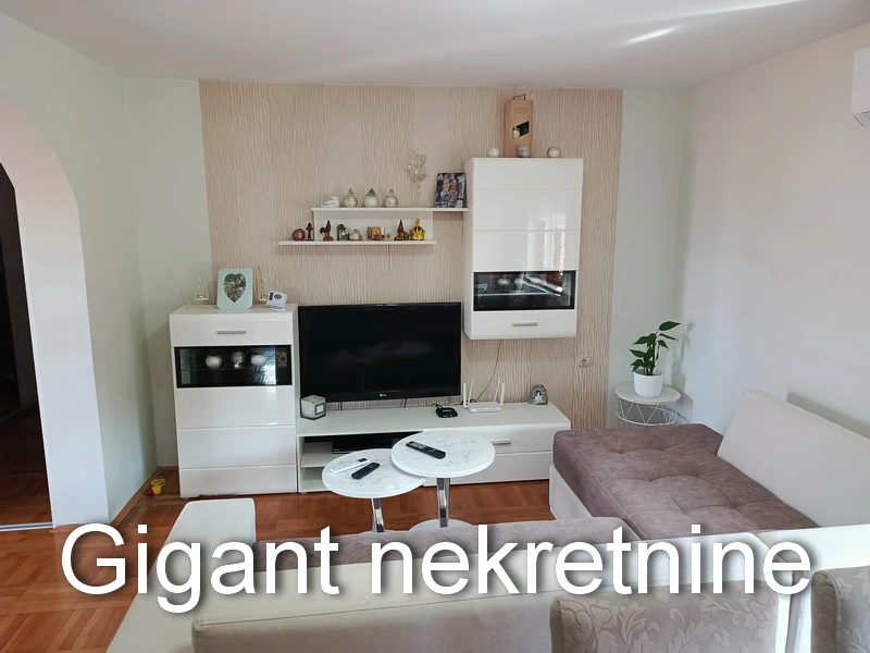 Prodaja kuće kod terena FK Car Konstantin u Nišu 5