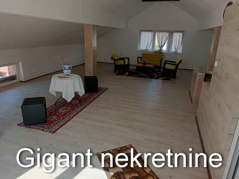 Prodaje se kuća u naselju Ratko Jović 6
