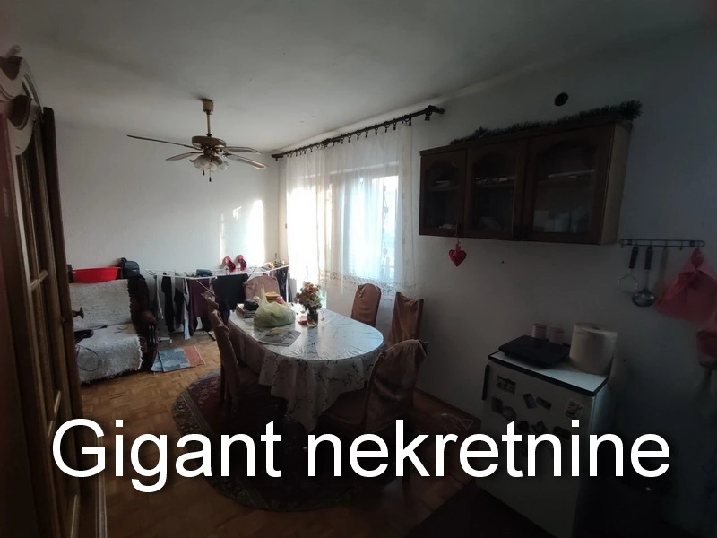 Prodaja kuce u Pirotu 8