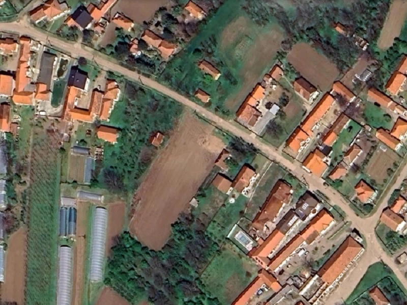 Prodaja kuće u Nozrini 2