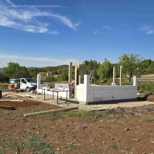 Prodaja parcele u okolini Rtnja,Soko banje-Vrmdza 7