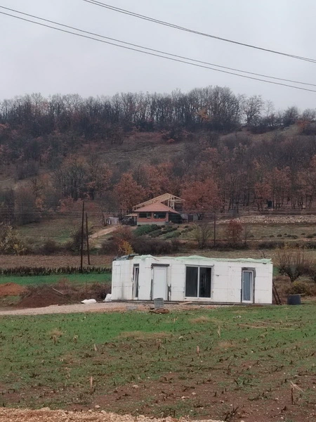 Prodaja parcele u okolini Rtnja,Soko banje-Vrmdza 8