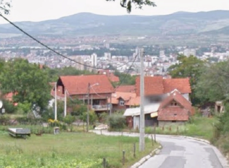Prodaje se plac na Bubnju iznad Amerikanca 