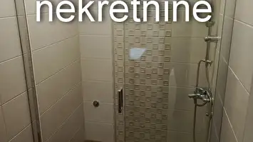 Izdaje se poslovni prostor u Obrenovićevoj ulici u Nišu 2