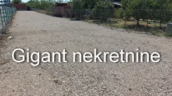 Izdaje se plac na Bubnju