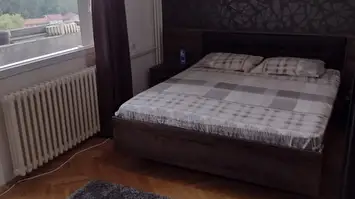 Prodaja trosobnog stana u centru Niša 3