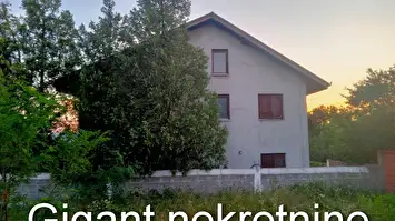 Prodaja kuce-Donje Vlase