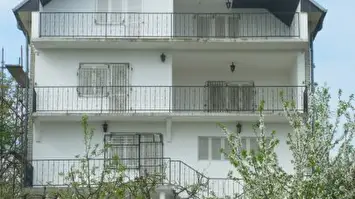 Kuća - Mramor
